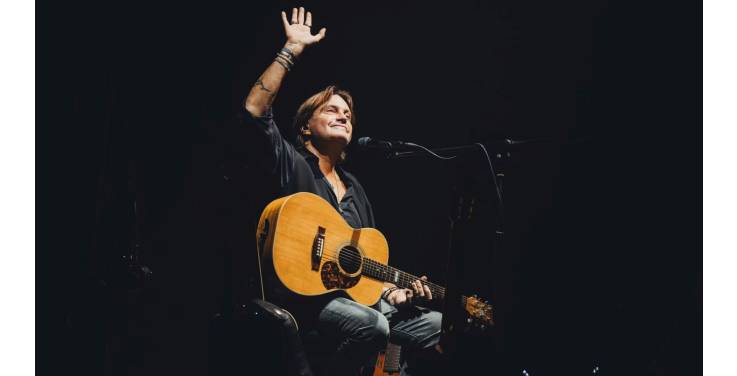 Nel 2026 De André torna in concerto in tutta Italia con De André Canta De André Best…