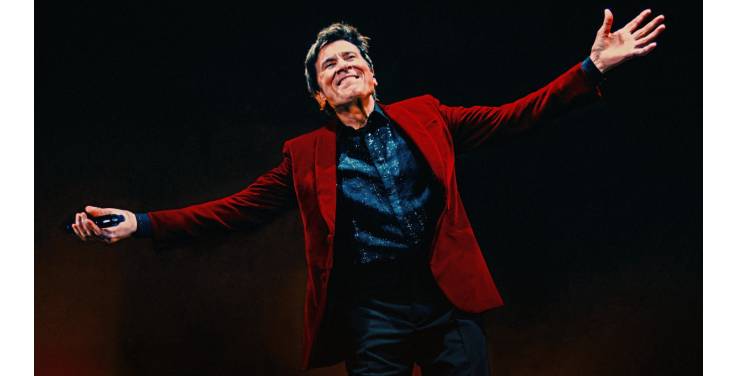 Gianni Morandi, dieci date nei principali palazzetti italiani in partenza ad aprile…