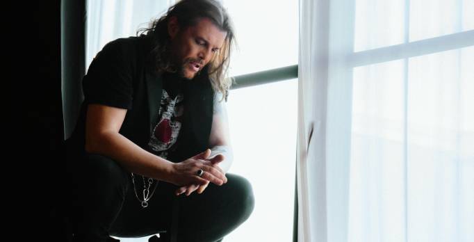 Gianluca Grignani torna sulle scene con due imperdibili live: Verde Smeraldo – Residui…