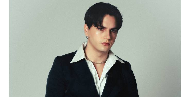 Sethu pubblica oggi il nuovo EP 'in fiore', fuori ovunque