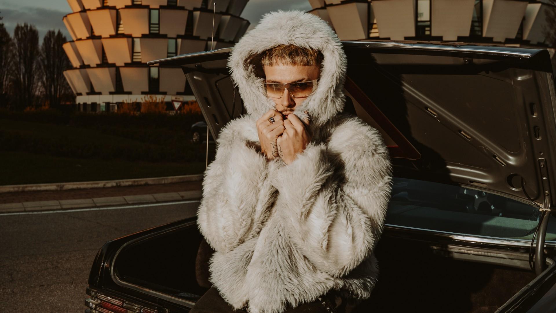 Vegas Jones pubblica oggi il nuovo singolo 'TXT', brano che anticipa l'album 'Chic…