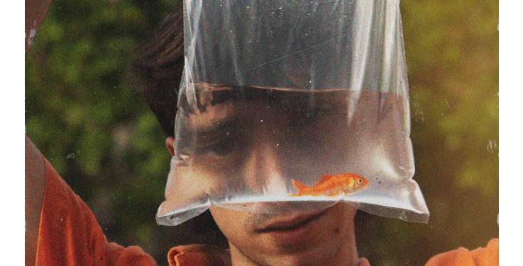 Il nuovo singolo di Nyno 'Musica Di Plastica' esce oggi