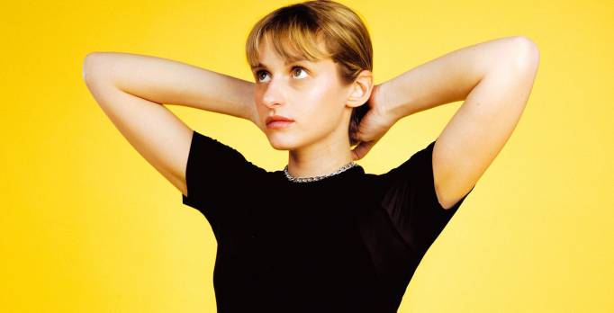 Caro Wow ritorna con il nuovo singolo 'My Bad'